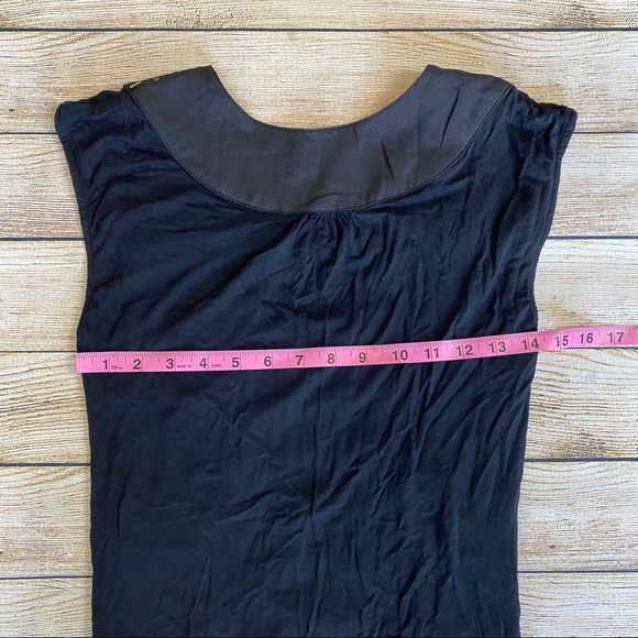 Gianni Bini Gold Studded Black Tank Blouse Medium Y2K - Picture 6 of 7